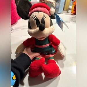 Minnie Mouse Christmas 2024 plushie